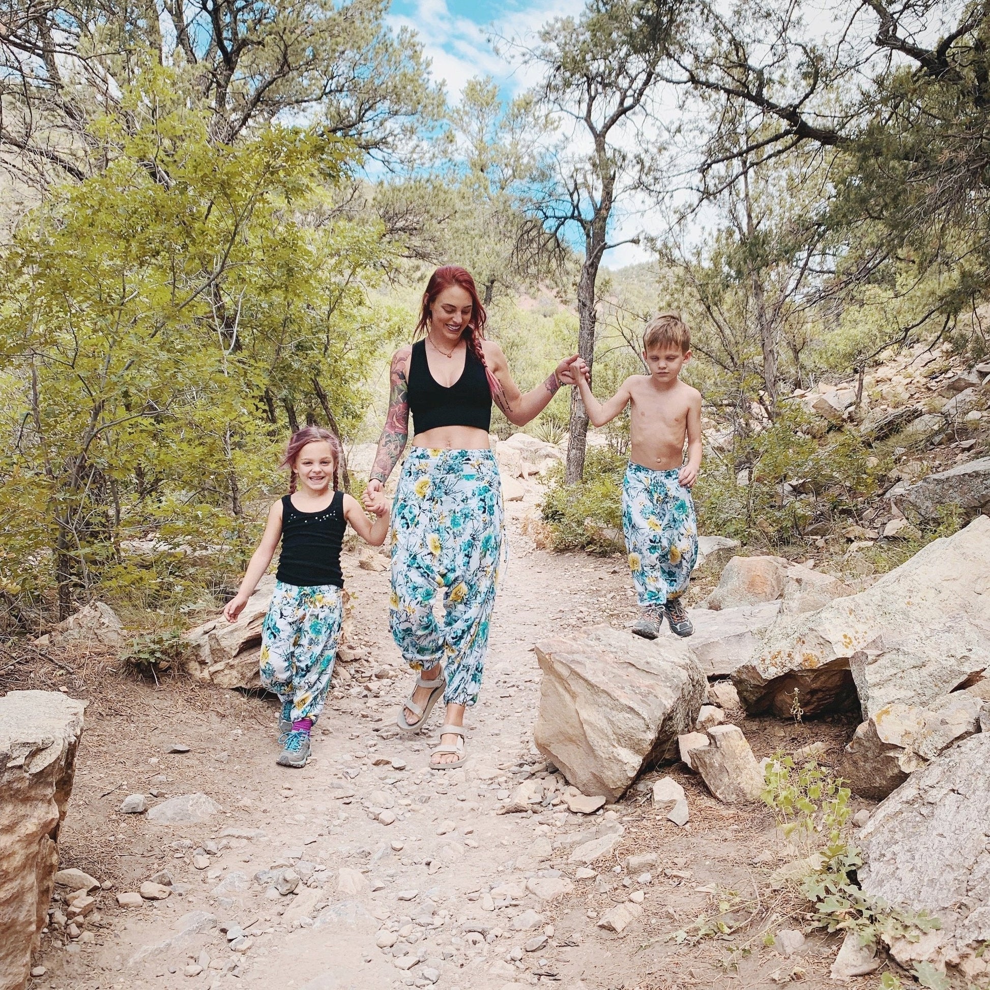 matching mommy and me pants#color_rose