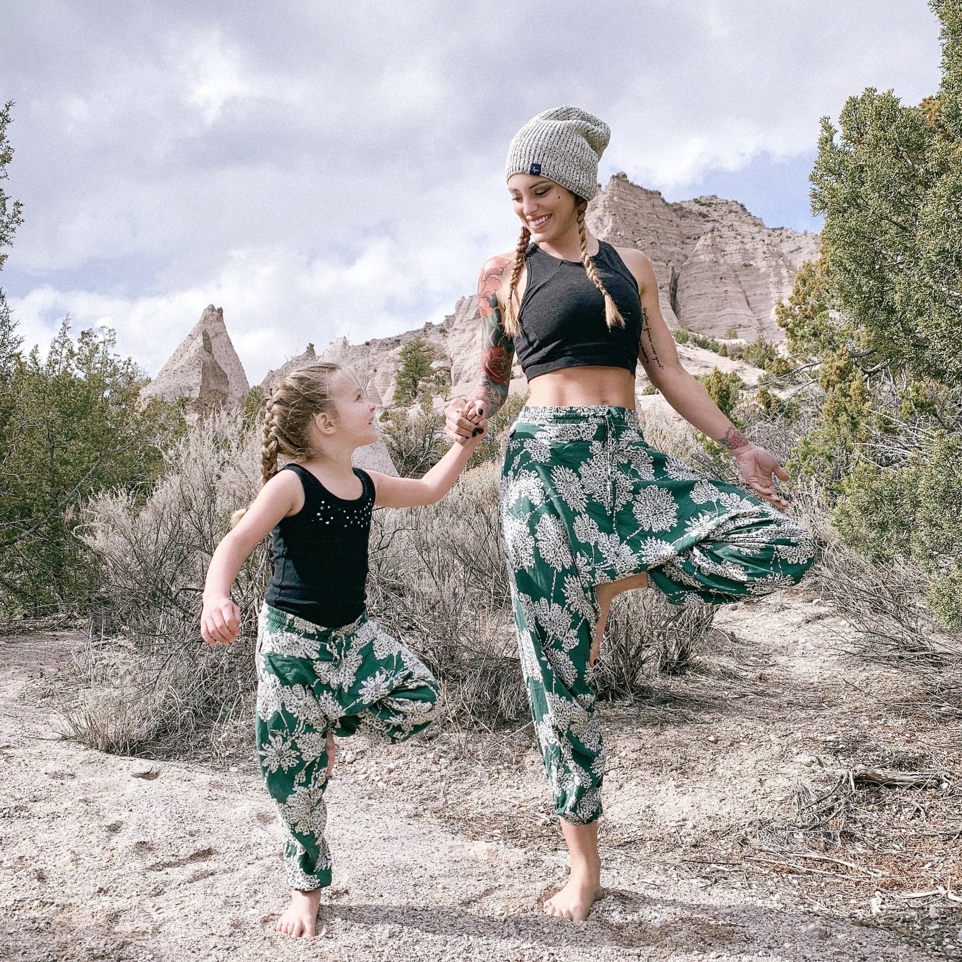 matching mommy and me yoga pants#color_dandelion
